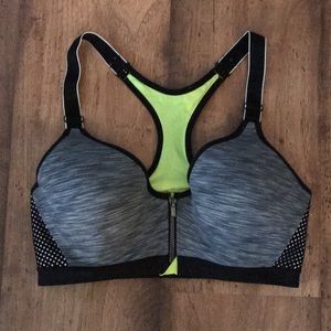 Maidenform Sports Bra NWOT